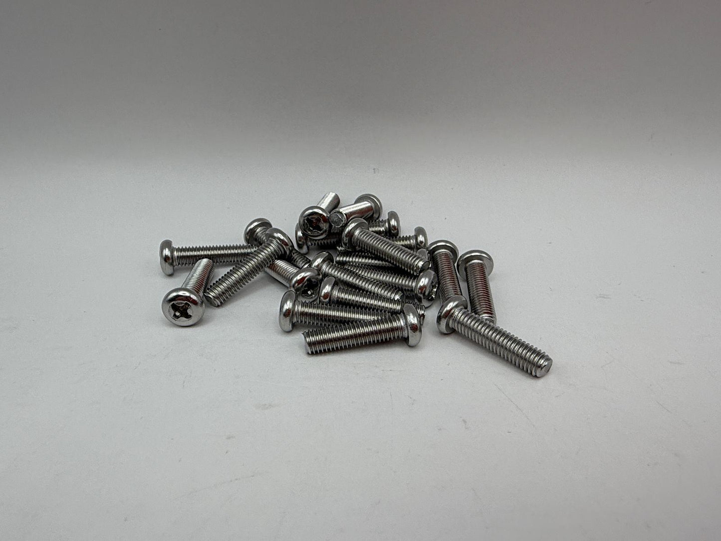 Screws Philips Pan Head Stainless Steel M5 x 20mm x 0.80mm Pitch