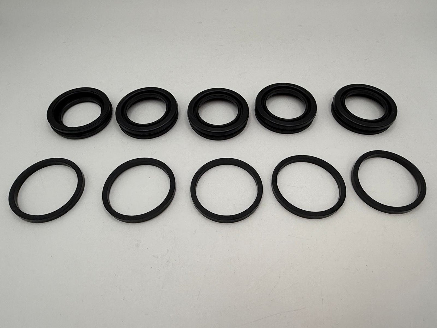 Caliper Oil Seals & Dust Boots OD 35mm