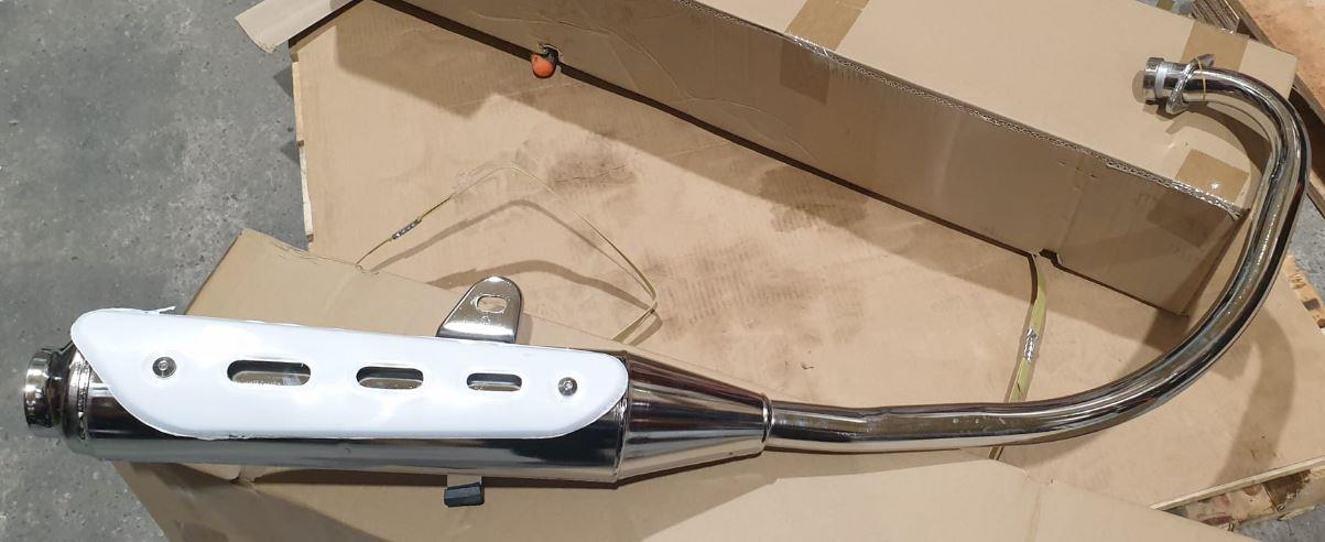 Exhaust Suzuki EN125 Chrome 05