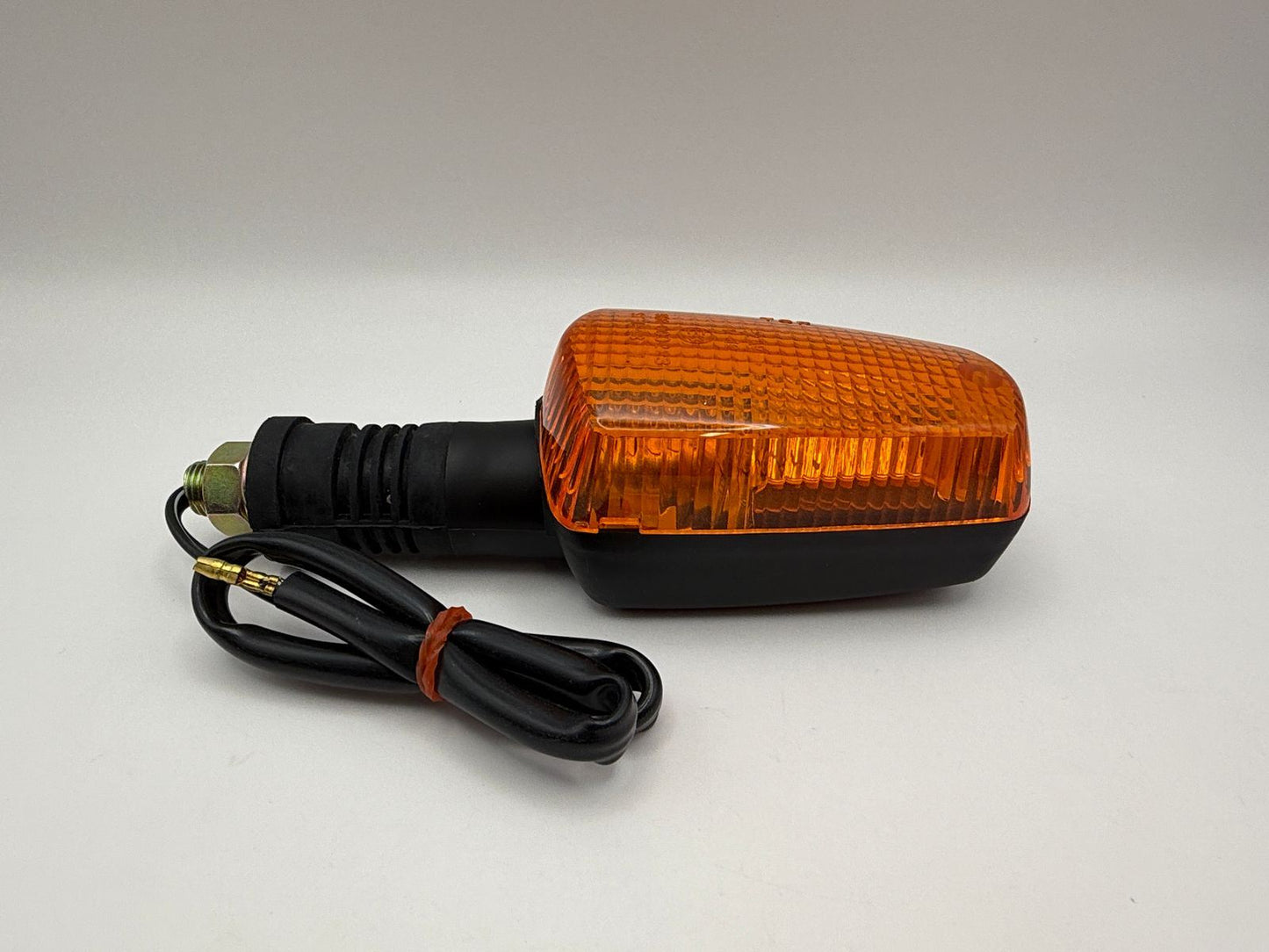 Indicator Yamaha YPVS,FZR,FJ,TDM850. F/L & R/R Short Stem (Stem 55mm)