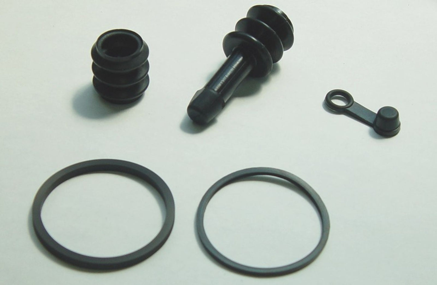 TourMax Brake Caliper Seal Rebuild Kit Front Kawasaki EL250B2-3 88-89, EL250D4-5 93-94, EL250E1-4 91-94, EX250E1-2 86-87, EX305B1 83, EN450A1-6 85-90, EN500A1-7 90-96, EN500C 96-08, ZL600A1-2 86-87, Z750K1-2 83-84, VN800A 95-98, VN1500A1-11 87-97
