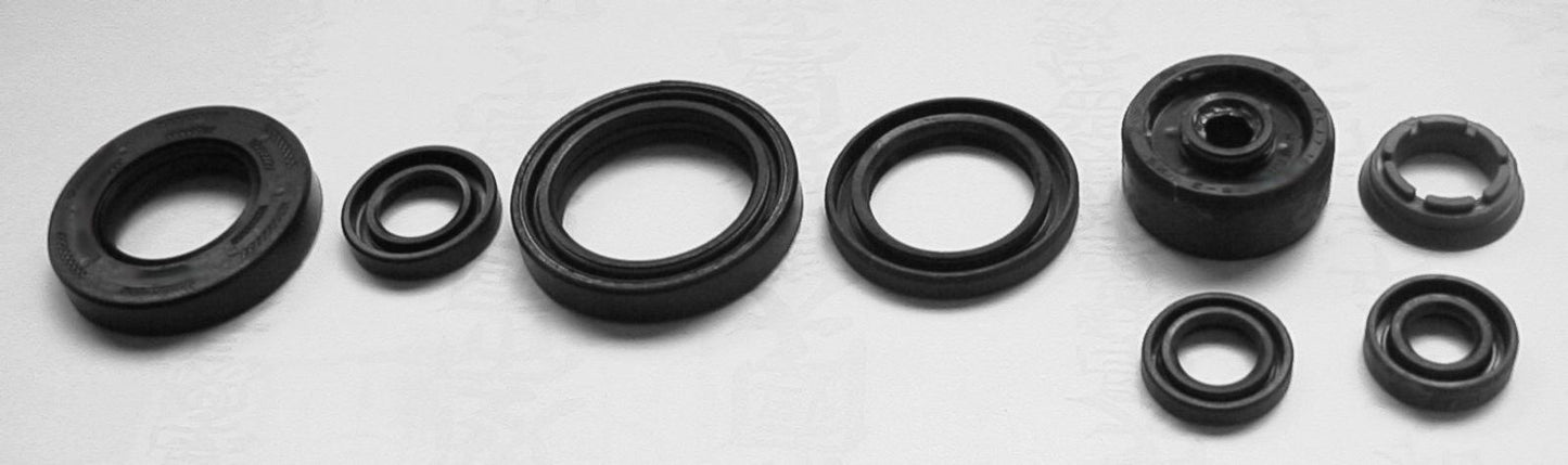 TourMax Engine Oil Seal Kit For Yamaha TDR125 96 (8 Seals)
