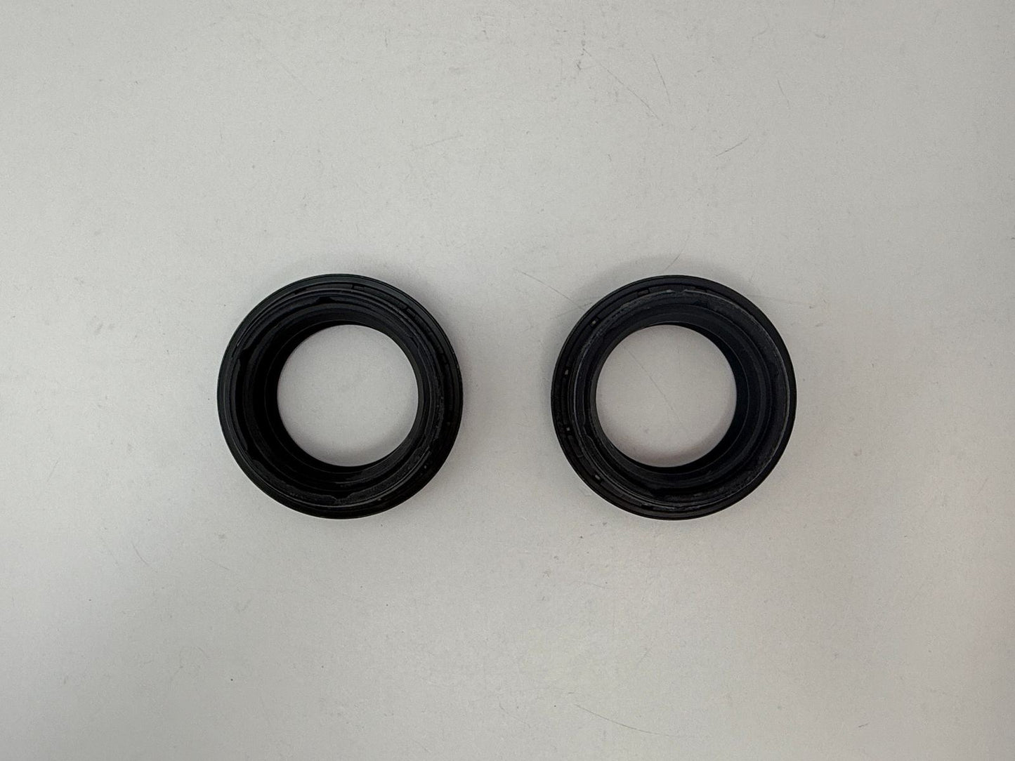 Fork Dust Seal 31mm x 42mm x 5.7mm/14.60mm Push in Type