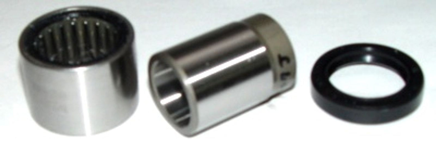 TourMax Sprocket Carrier Needle Bearing & Sleeve Set Yamaha XVZ1300 96-08 OE Refs: 93317-32677, 90387-2007J, 93102-25064