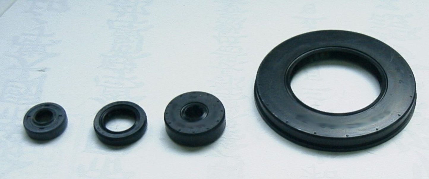 TourMax Engine Oil Seal Kit For Honda VFR800Fi 98-01 (4 Seals)