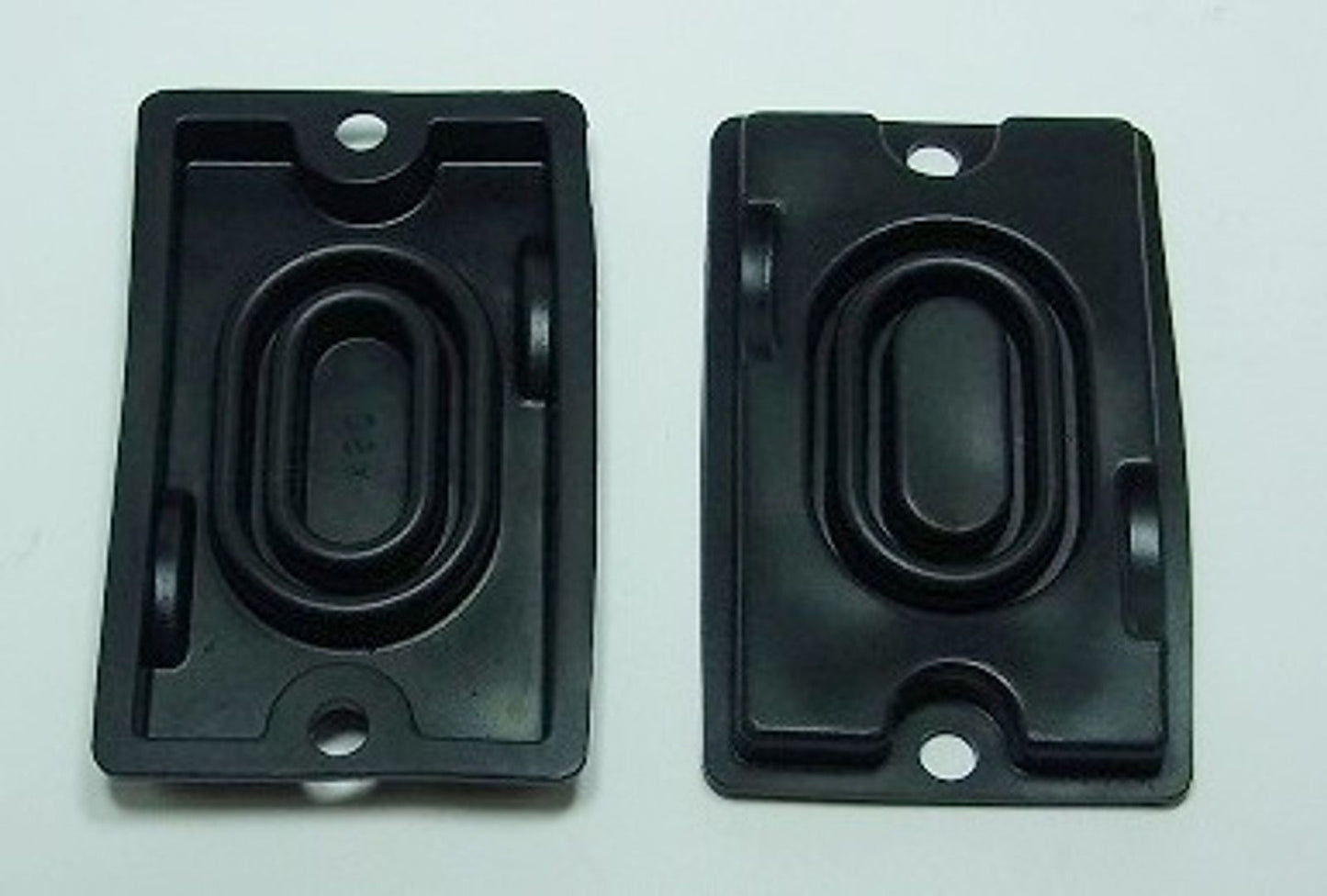 Tourmax Master Cylinder Rubber Diaphragm Front Yamaha SR125 99-00, XV125 97-00, XVS125 00-04, XV250 Virago 88-99, XV535 Virago 87-98, XT600 84-02, XTZ660 Tenere 85-85 OE Ref: 4L0-25854-00