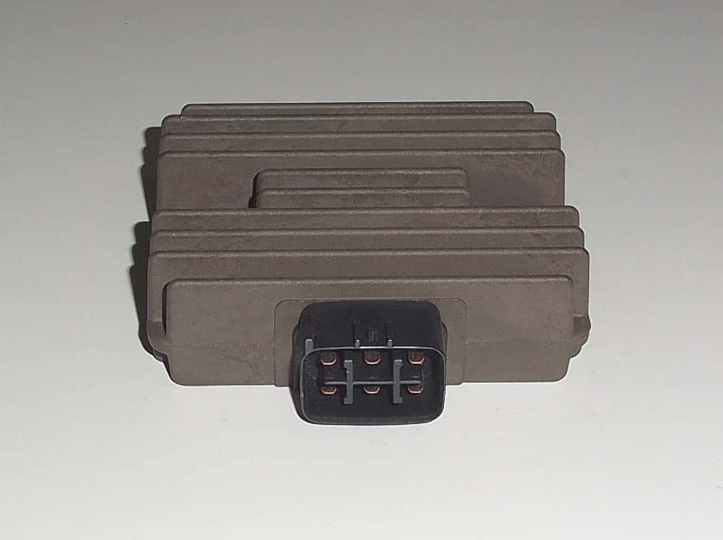 TourMax Regulator/Rectifier Kawasaki KVF650 Brute Force 06-12, KVF750 Brute Force 08-11, KRF750 Teryx 08 OE Ref: 21066-0030