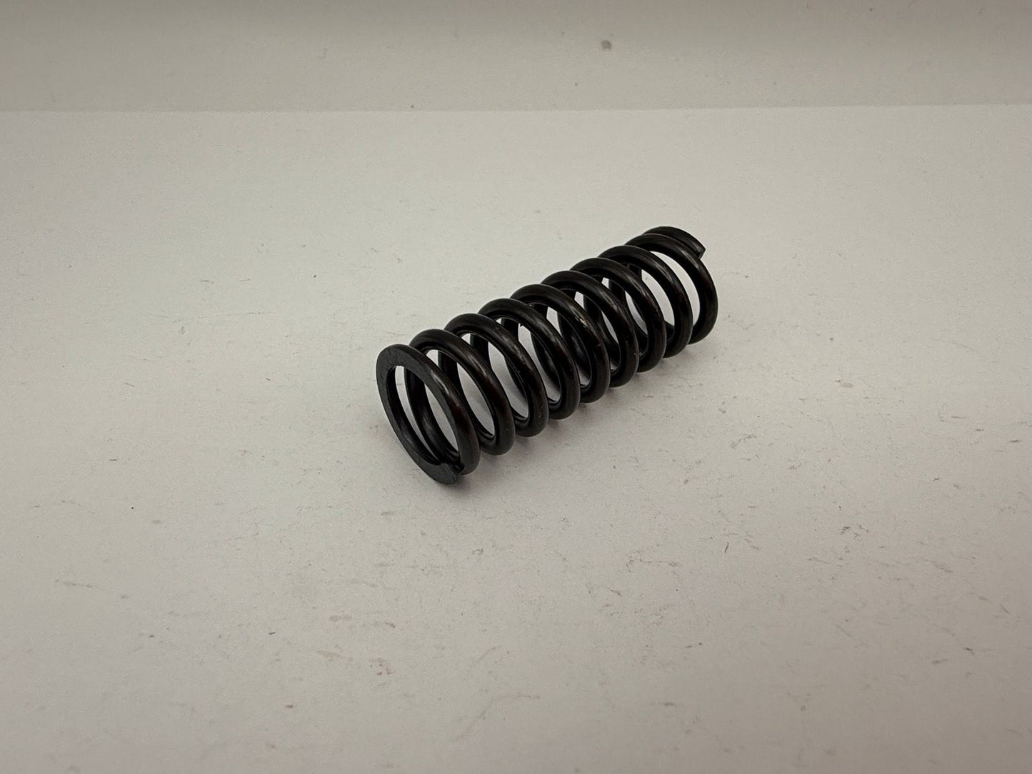 TourMax Clutch Springs Heavy Duty OD 16.60mm Length 43.50mm (2.30) OE Refs: 90501-224J9, 09440-20010