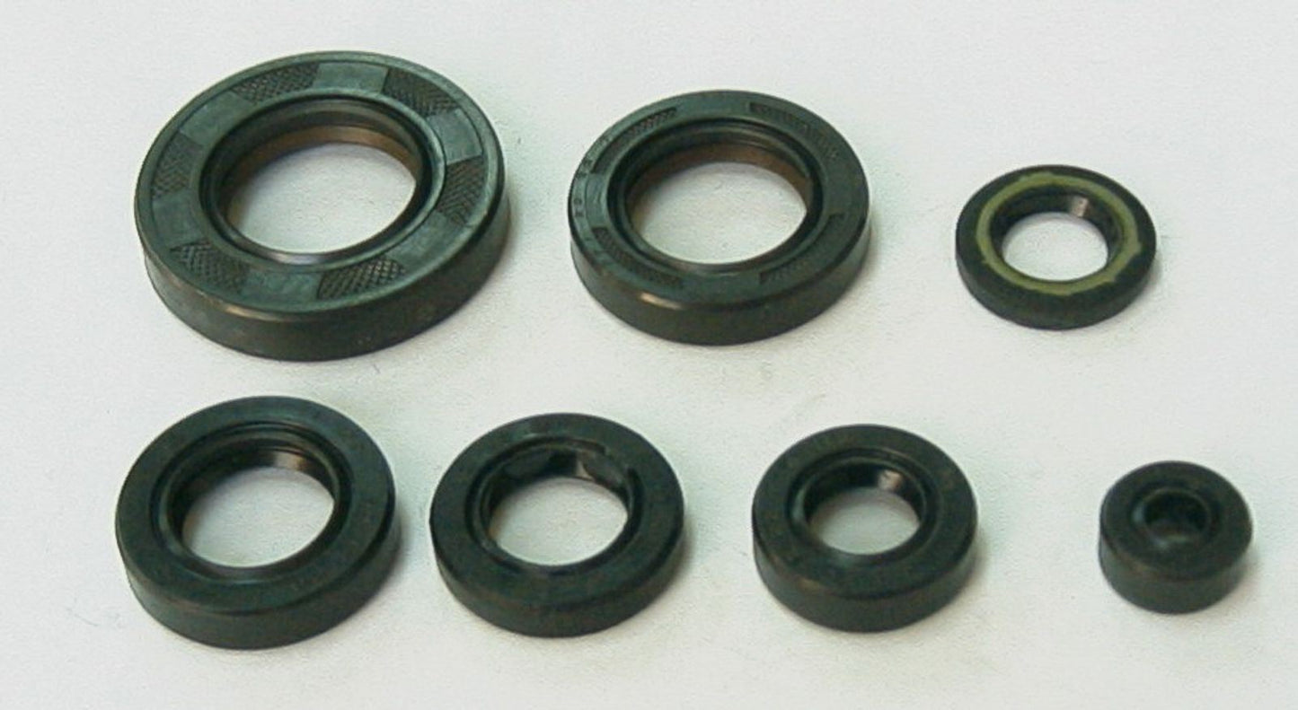 TourMax Engine Oil Seal Kit Honda MBX50C, MTX50RE, MBX80 83, MTX80 83 (7 Seals)