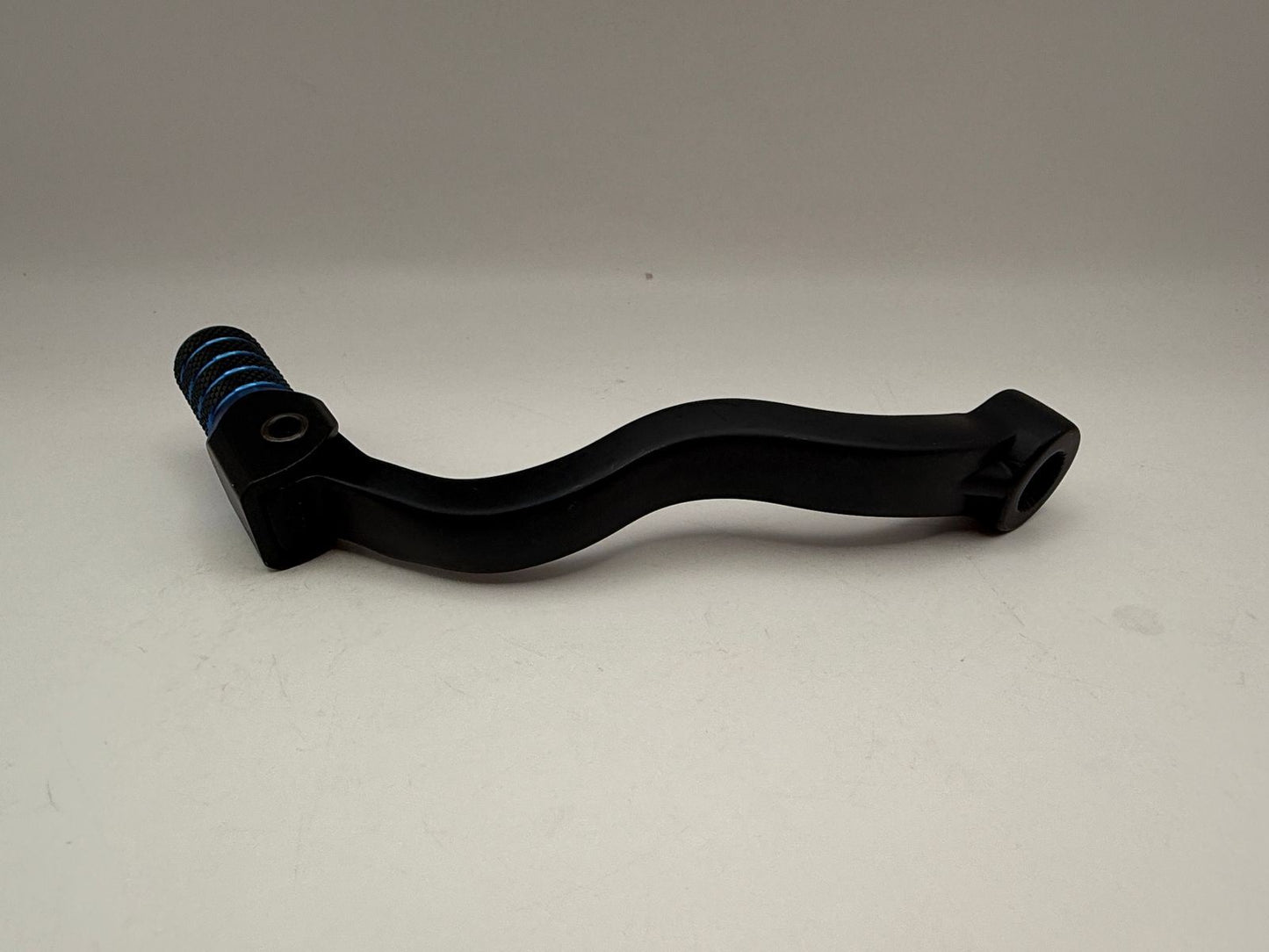 Gear Lever Alloy Black with Blue Tip KTM 250 SX 05-16, 250 SX-F 05-10, 250 EXC 94-16, 250 EXC-F 06-10, 300 EXC 94-16, Husqvarna TC250 14-16, TE250 14-16, TE300 14-16