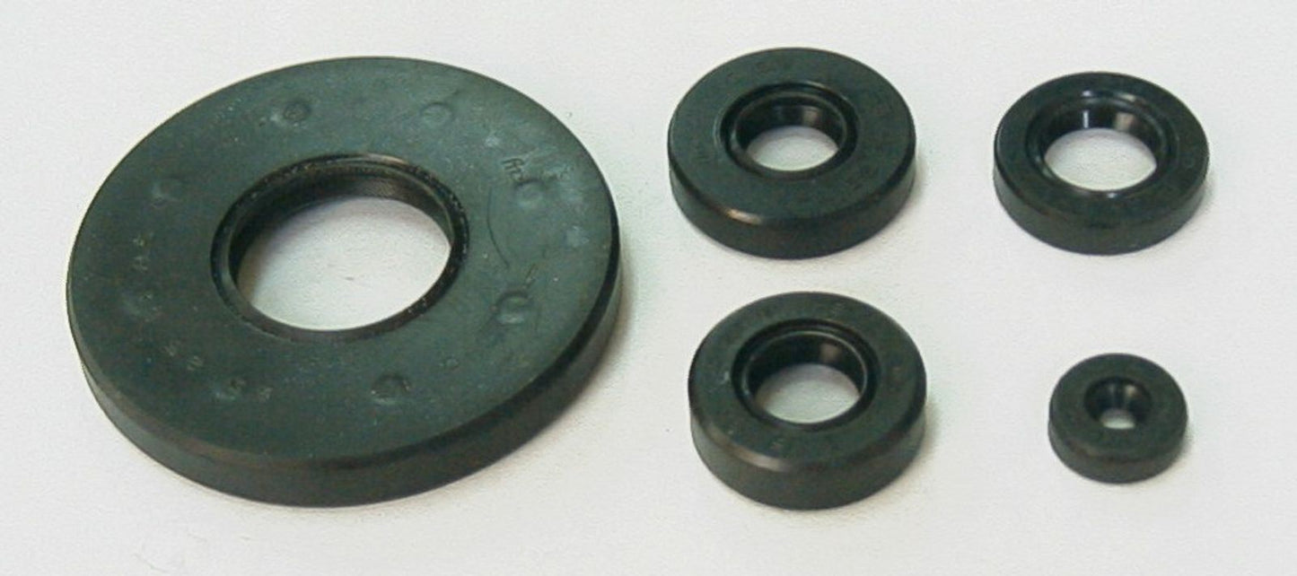 TourMax Engine Oil Seal Kit Honda VT500C Shadow 83-85, VT500FT Ascot 82-84 (5 Seals)