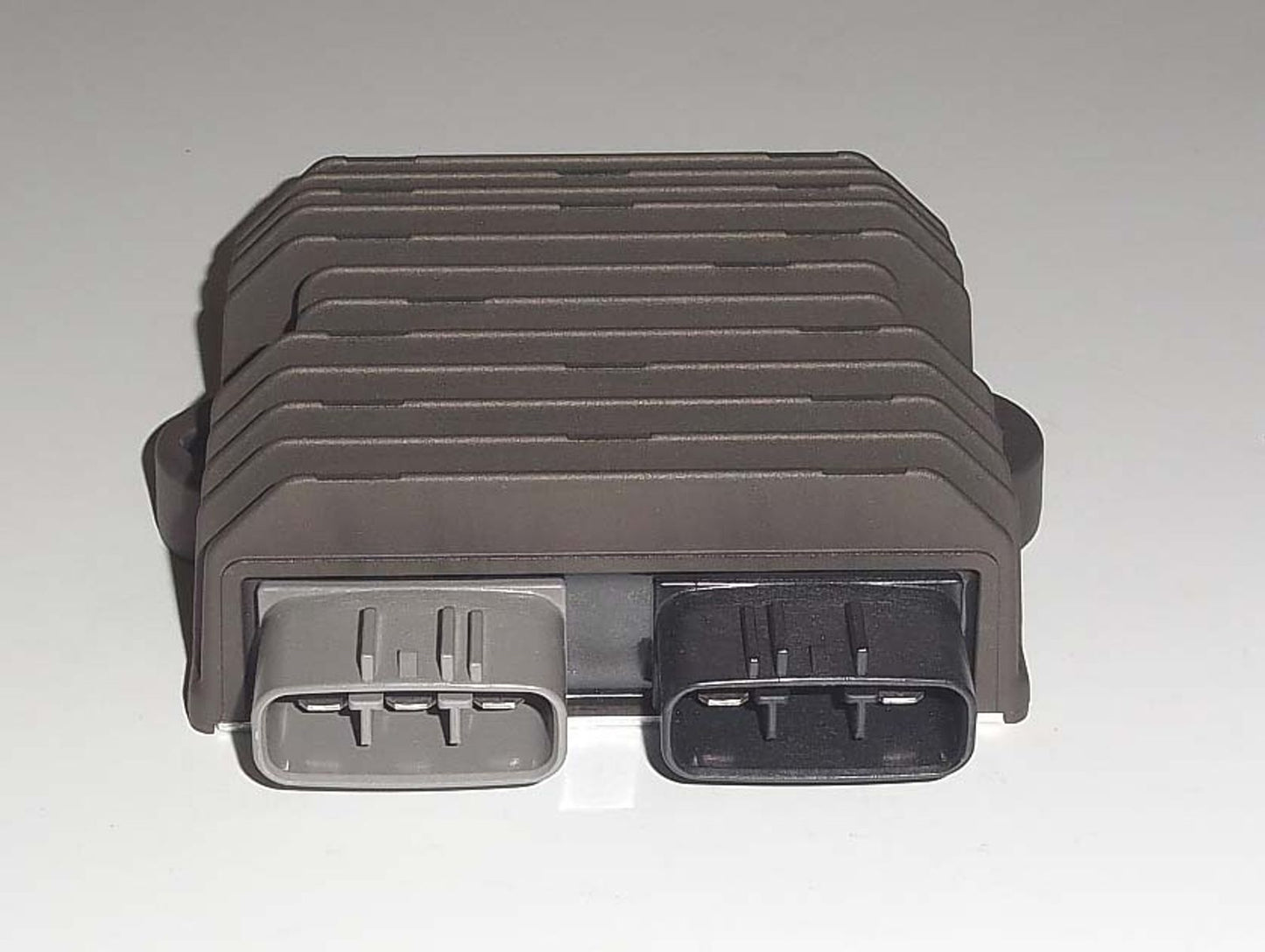 TourMax Regulator/Rectifier Suzuki DL1000 V-Strom 14-19, DL1050 V-Strom 20 OE Ref: 32800-31J00