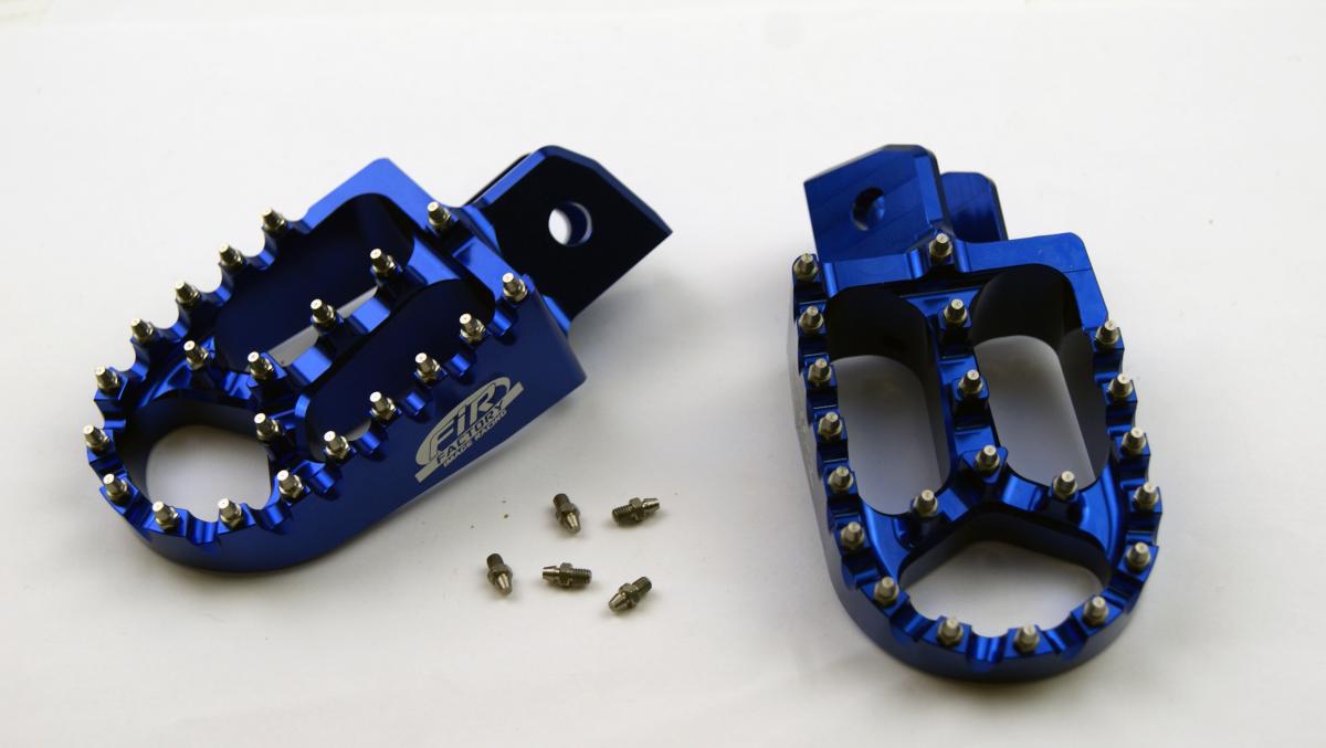 FOOT PEG ALLOY YAMAHA PW50 81-23 PW80 83-06, CNC, BLUE