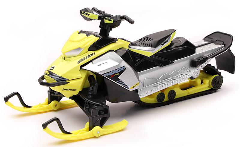 NEWRAY DIE CAST MODEL SKI-DOO MXZ X-RS SNOWMOBILE YELLOW & BLACK, SCALE 1:20