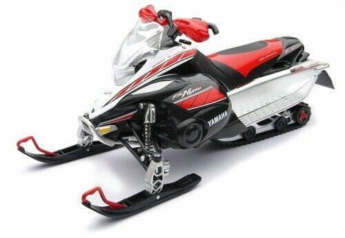 NEWRAY DIE CAST MODEL YAMAHA FX SNOWMOBILE RED & BLACK, SCALE 1:12