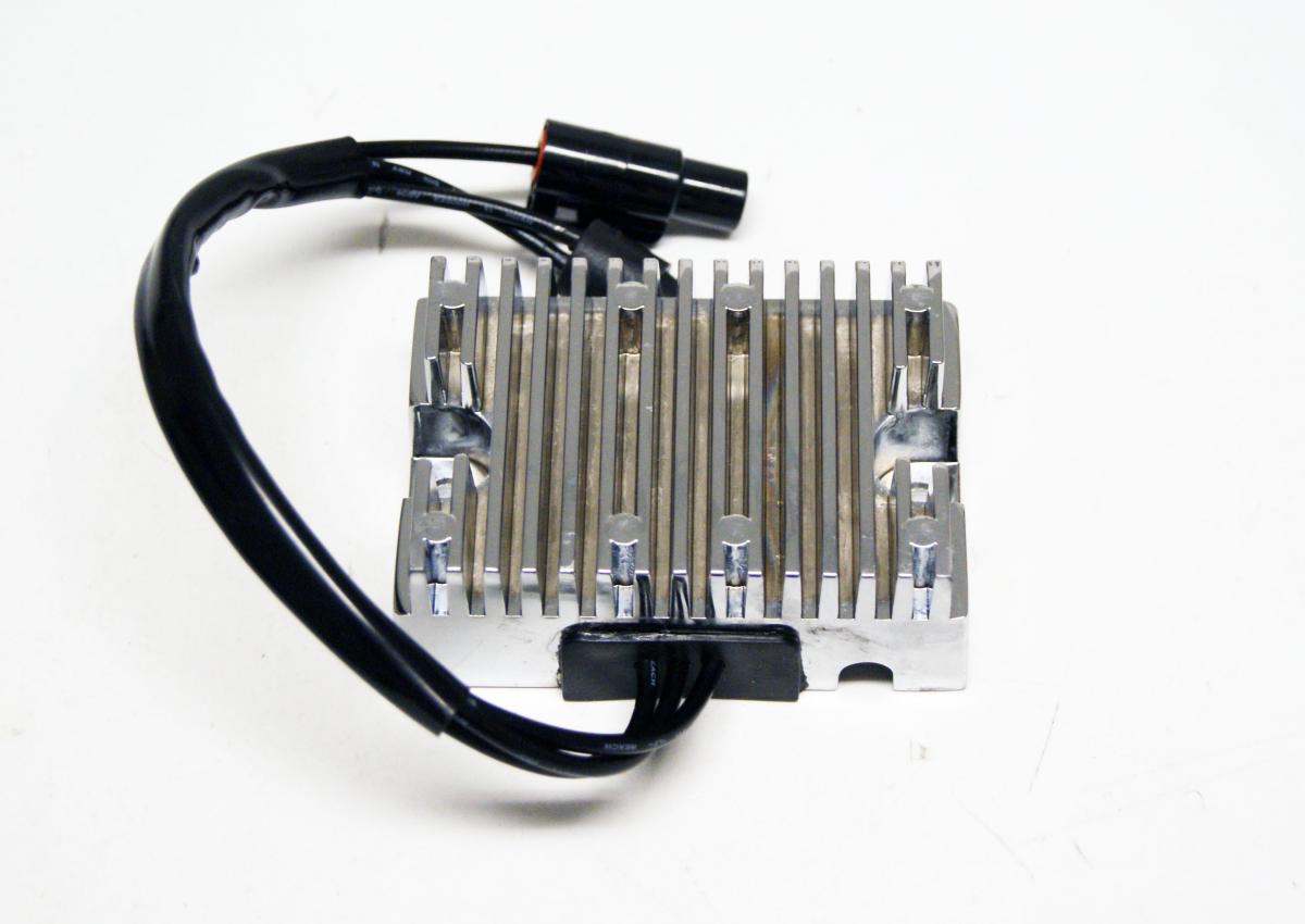 REGULATOR HARLEY DAVIDSON SPORTSTAR 94-03 (CHROME)