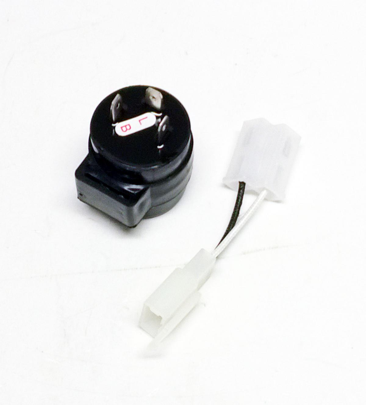 FLASHER RELAY 12V-10W 3 PIN LED