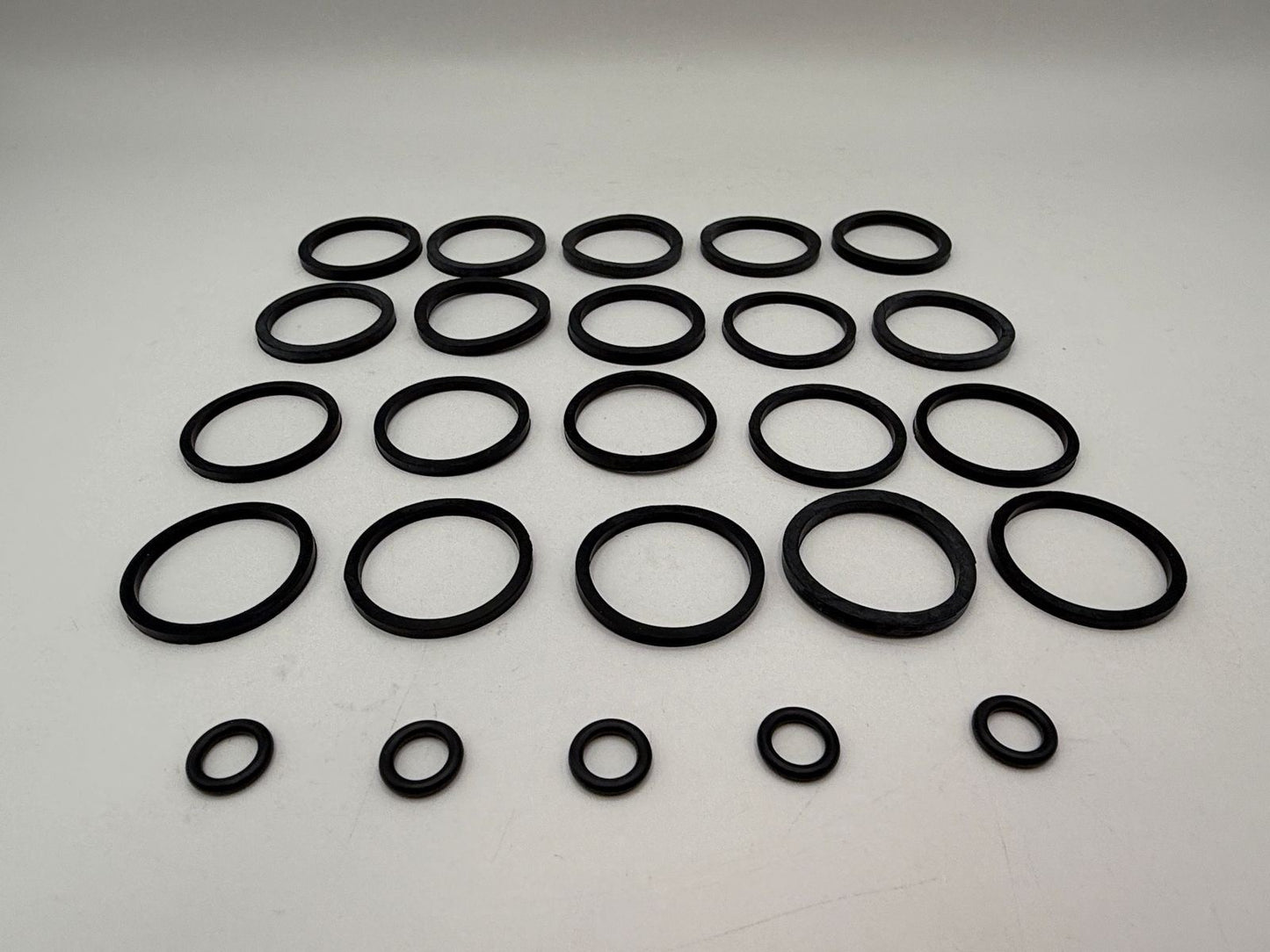Caliper Oil Seals & Dust Seals OD 25mm for 792527H Includes O-Rings