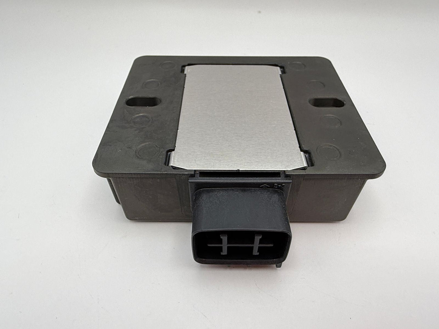 TourMax Regulator/Rectifier Suzuki LT-A500 15-18, LT-A750 14-18 OE Ref: 32800-42F10
