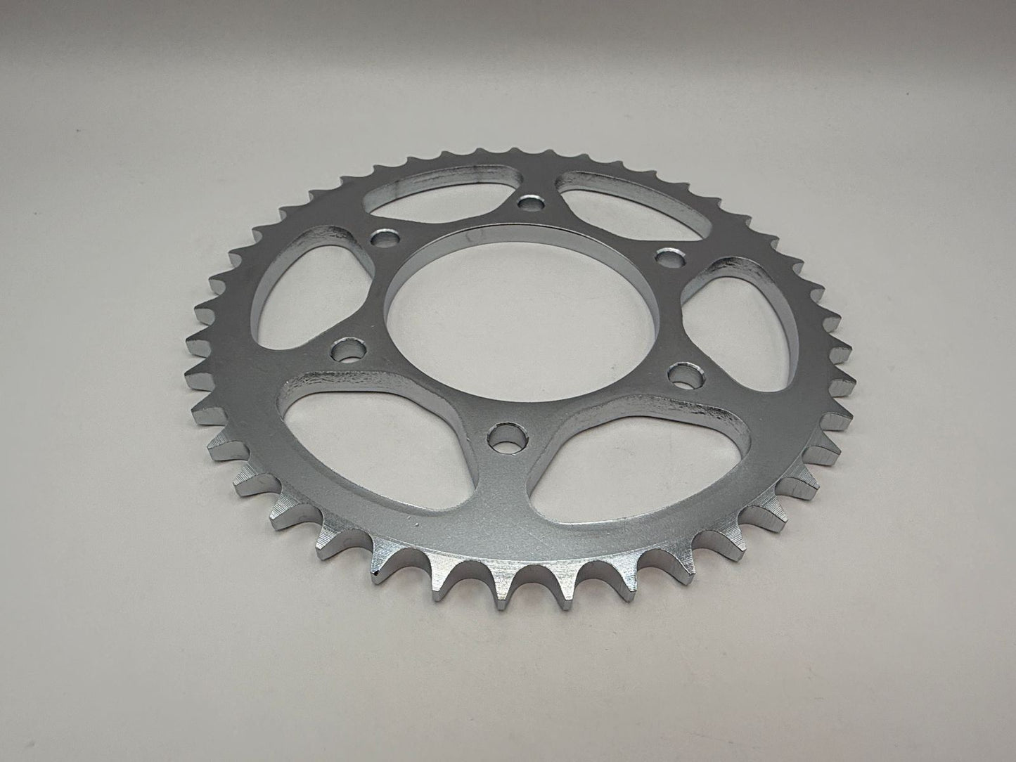 1844-43 Rear Sprocket Yamaha YS125 17-19