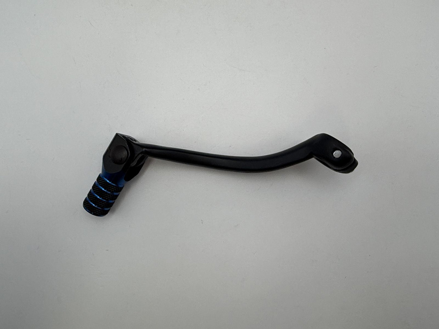 Gear Lever Alloy Black with Blue Tip Yamaha YZ250F 2001-2005, WR250F 2001-2006, YZ400F 1998-1999, WR400F 1999-2002, YZ426F 1998-2002, WR426F 2001-2002, YZ450F 2003-2005 OE Ref's 5BE-18110-00, 99999-03835, 5NL-18110-00, 5UL,18110-00, 5TA,18110
