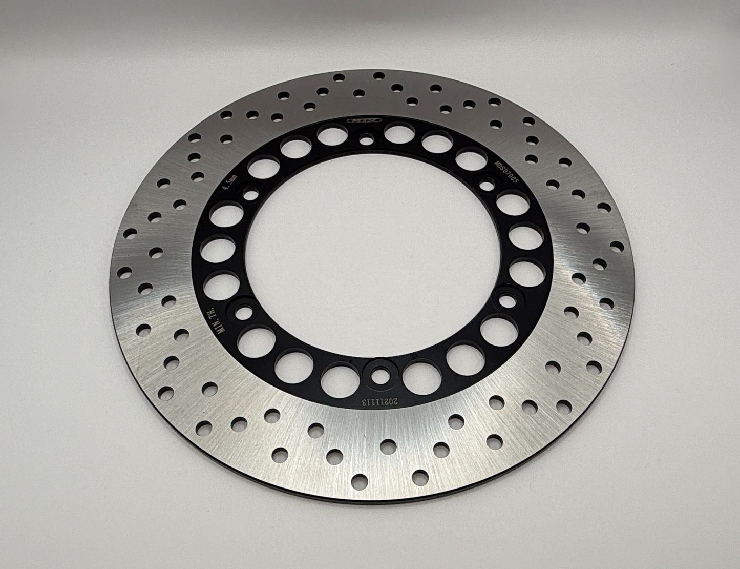 Rear Brake Disc Yamaha  MT-01 05-15, XP500 T-Max 01-17, XJR1300 98-18 (Solid)