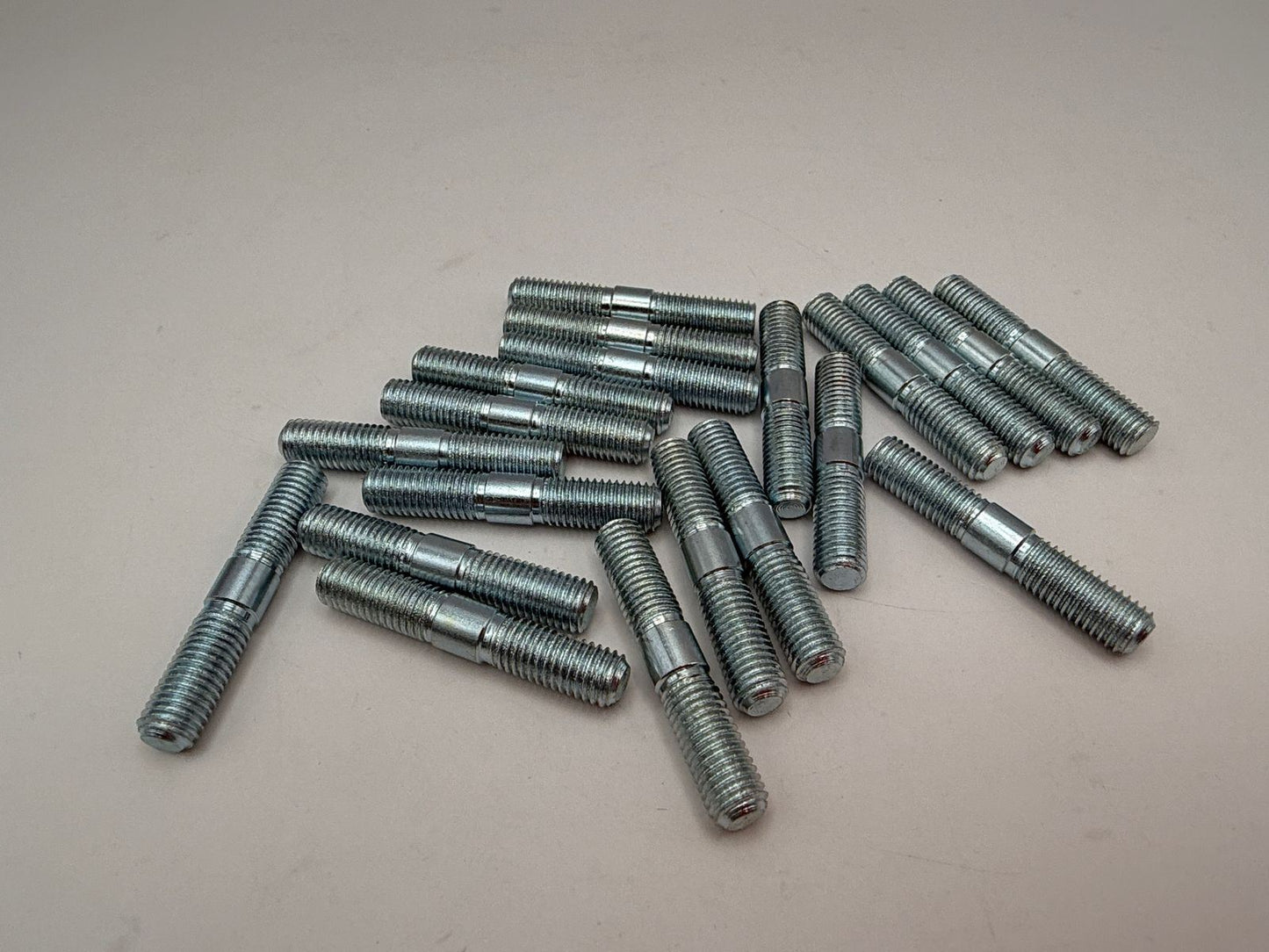Studs 7mm x 40mm x 1.00mm Pitch