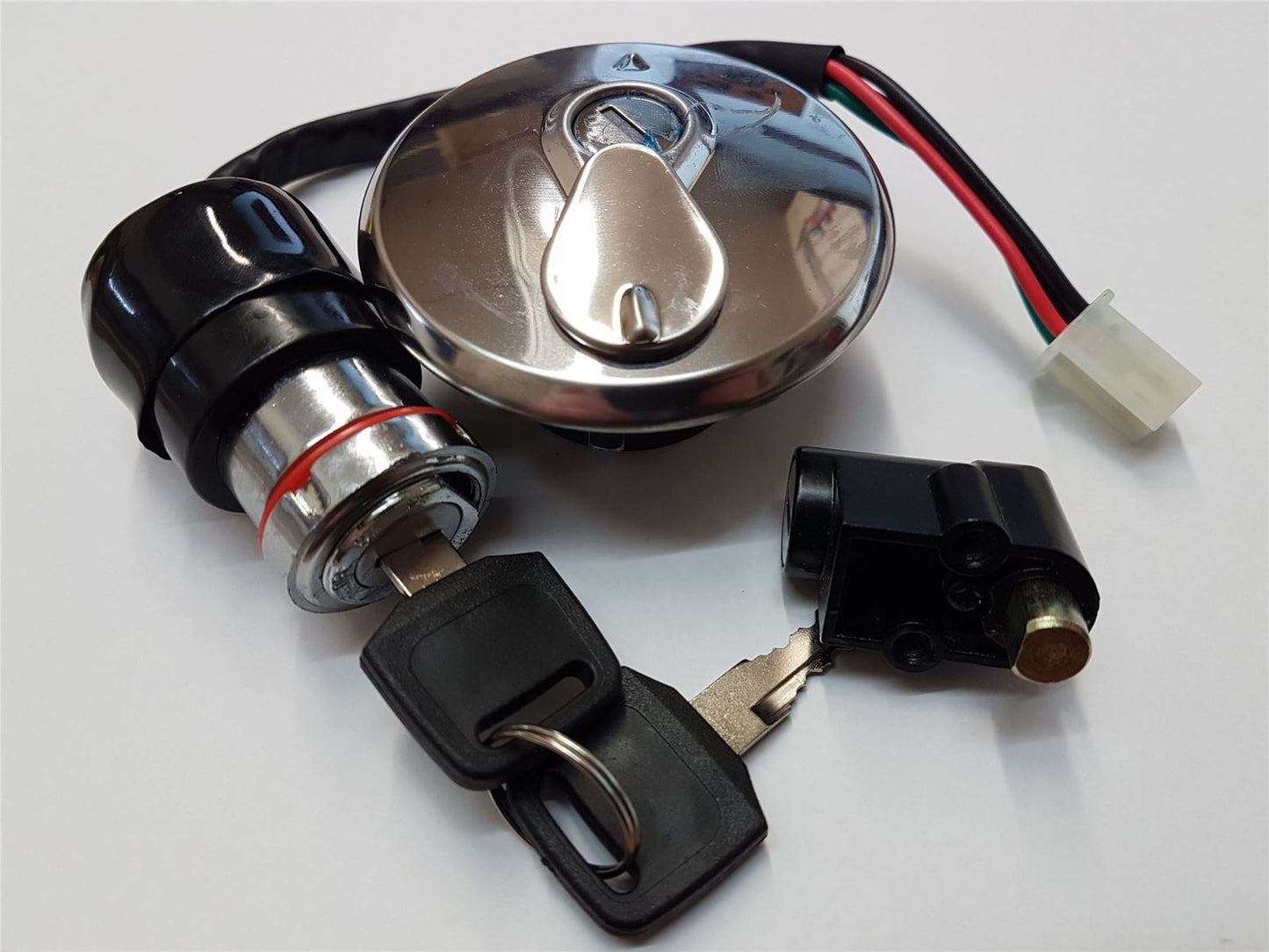 Complete Lock Set Ignition Main Switch 2 Keys Petrol Cap for Suzuki GN125 GN 125