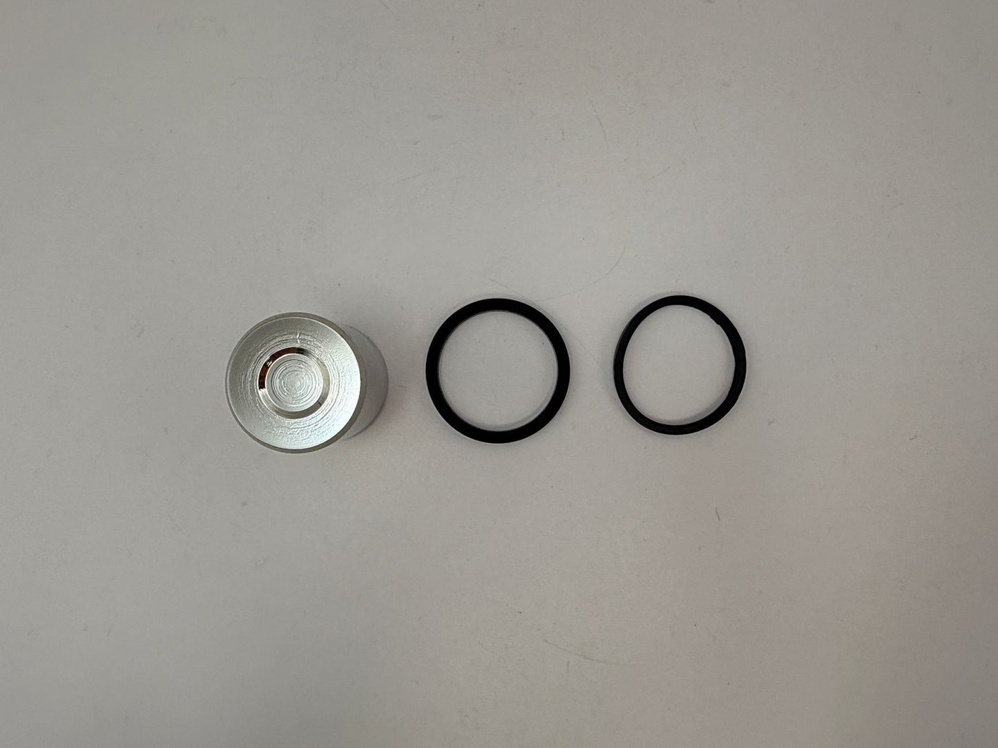 Caliper Piston & Seal Kit 30mm x 32mm