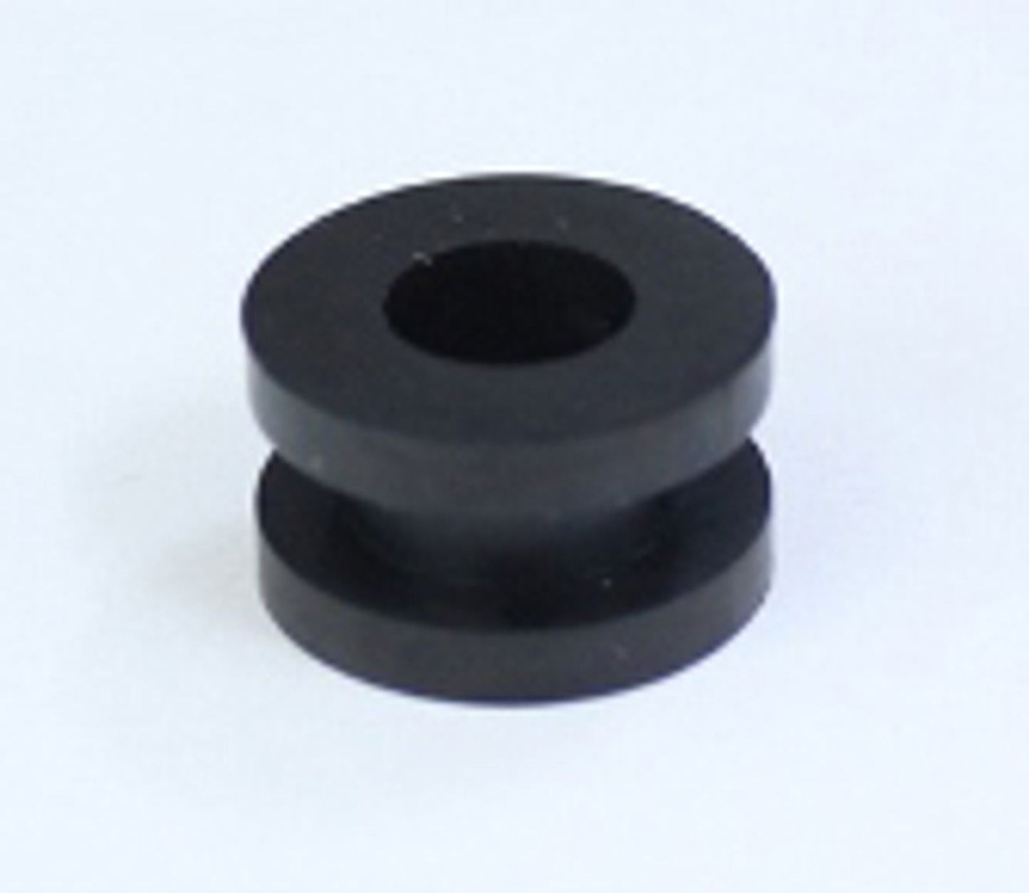 TourMax Grommet OD 18mm x ID 8.5mm x Width 10.5mm (Rubber) OE Ref: 80105-MG9-000