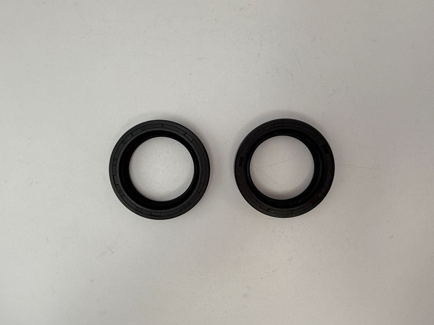 Fork Seals 30mm x 42mm x 8mm With No Lip