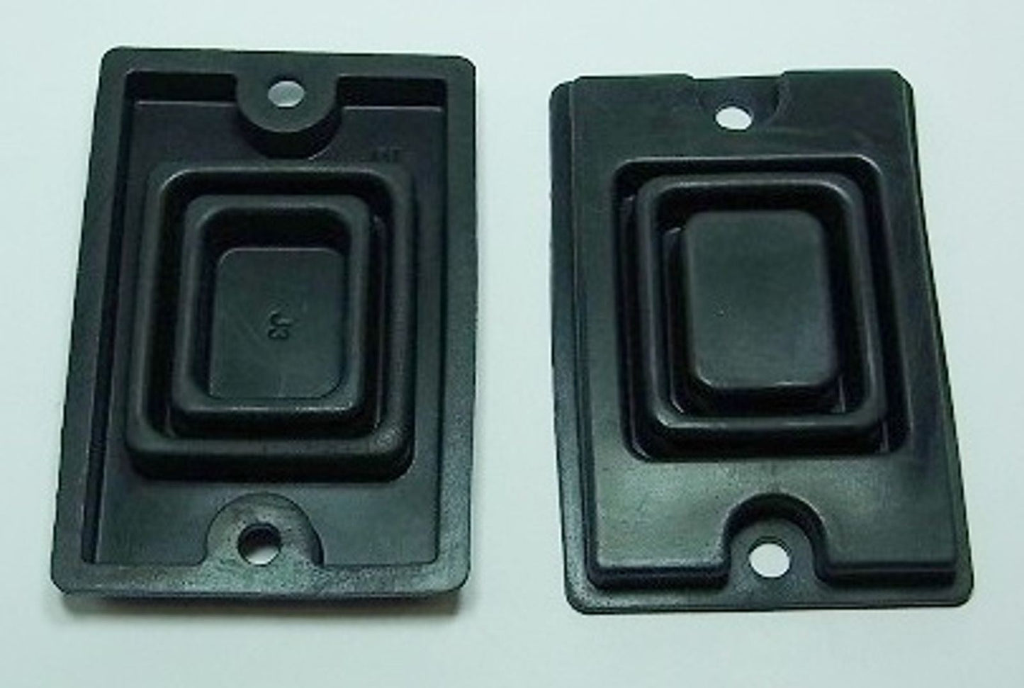 Tourmax Master Cylinder Rubber Diaphragm Front Honda CB125TD Dream 82, 84, 88, CB350S 86, CX500 81-82, CB750 81-82, CB900F 81-82, VF1000F 84, VF1000R 85-86, VT1100C Shadow 83-96, CBX1000 81-82 OE Ref: 45520-MA5-672, 45520-HM5-630, 45520-MA5-671
