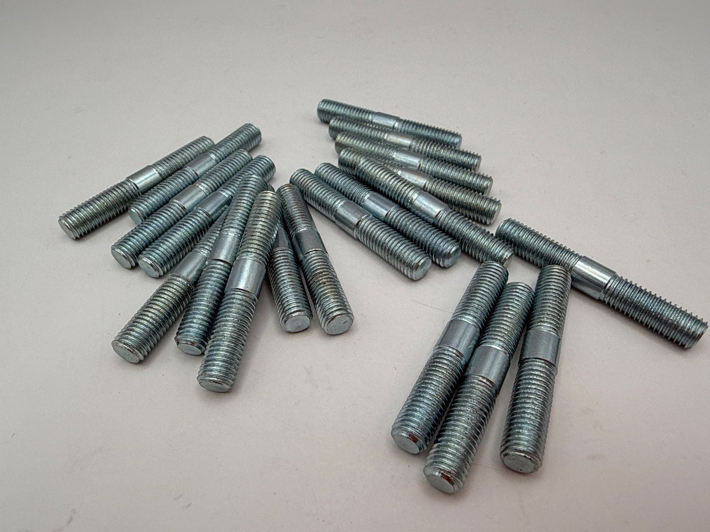 Studs 7mm x 45mm x 1.00mm Pitch