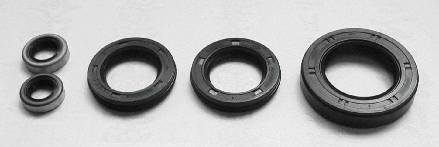 TourMax Engine Oil Seal Kit Kawasaki ZX750A1-2 83-84, ZR750C1-4 91-94 (5 Seals)
