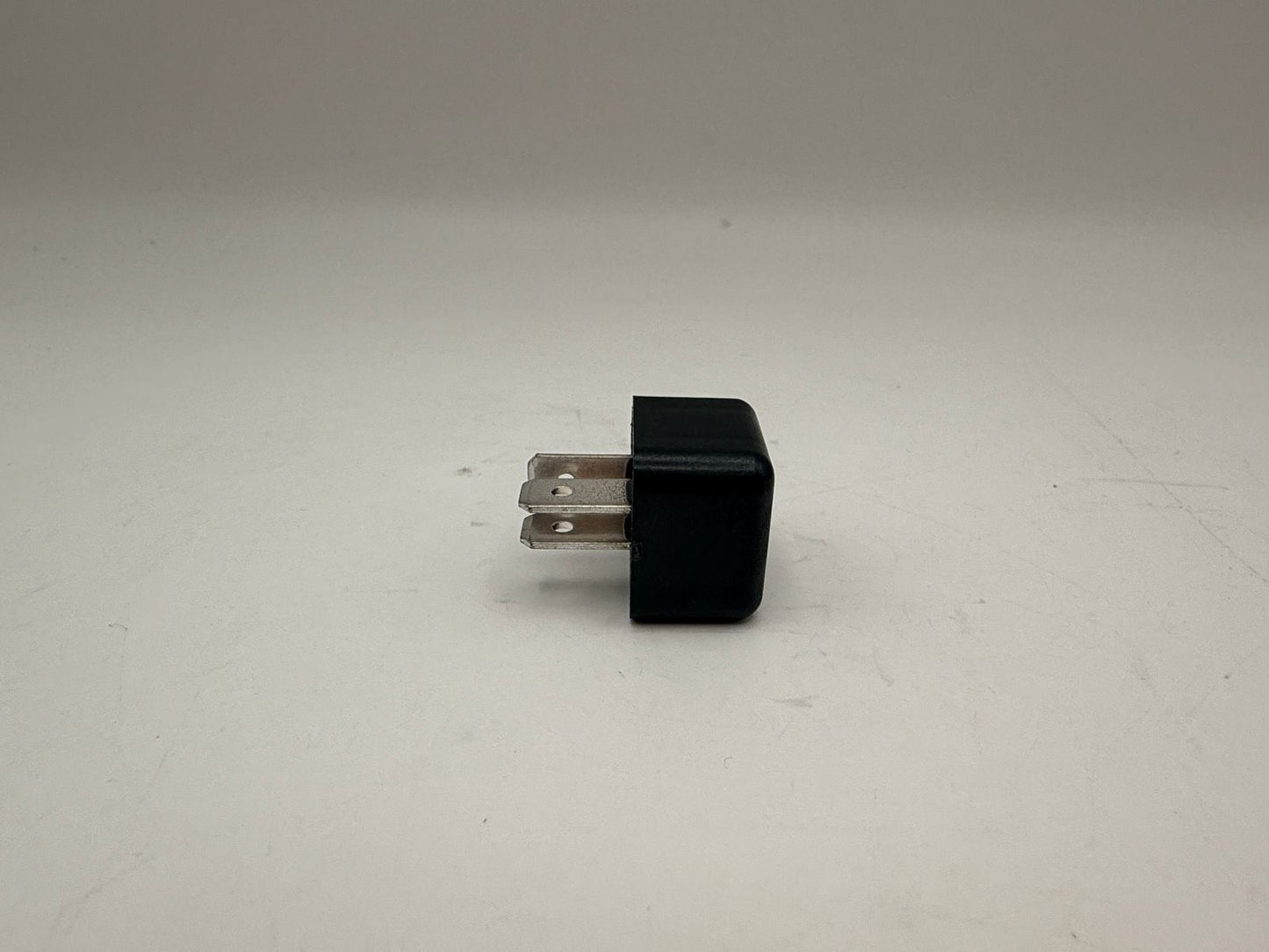 TourMax Recitfier 3 Pin Honda Models OE Ref: 31700-MM8-610