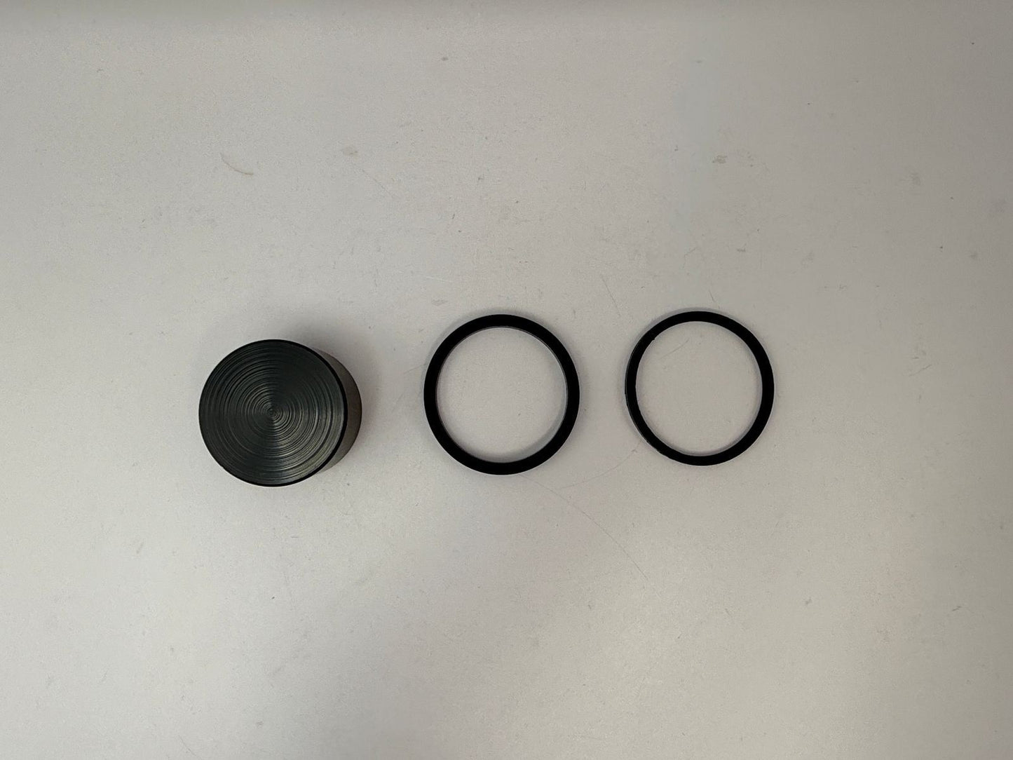 Caliper Piston & Seal Kit 32mm x 20mm (OEM Ref: 76013019000)