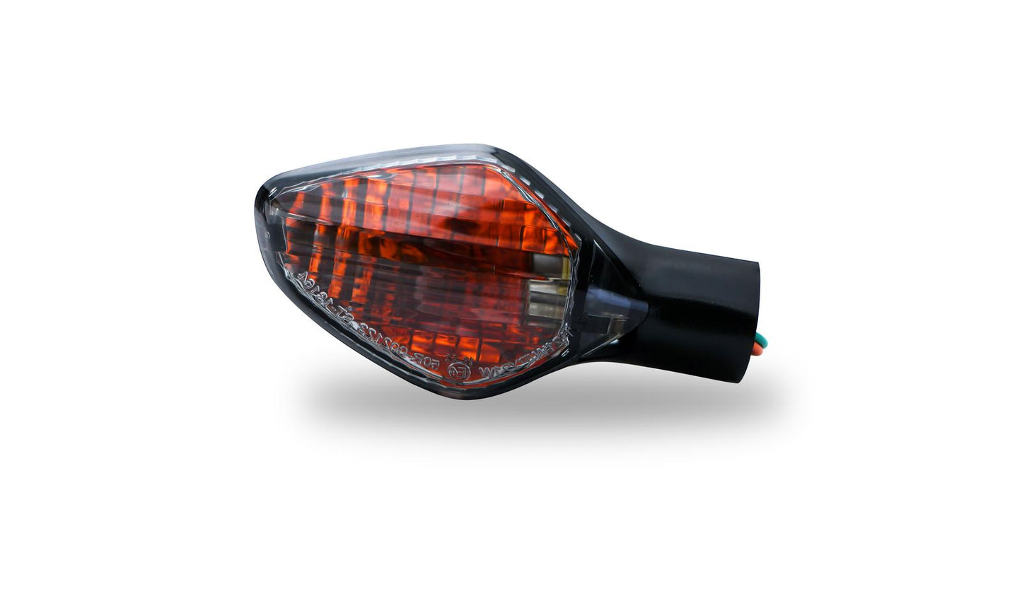 Indicator Honda NC700S 2012-2014, NC700X 2012-2014 (US 2015-2017), NC750S 2014-2019, NC750X 2014-2020 Rear Right supplied with Amber Lens & bulb & Smoked Lens, Wire Length 36cm with connector. OE Ref's 33600-MGS-D11, D31, D32, 33600-MKA-D82