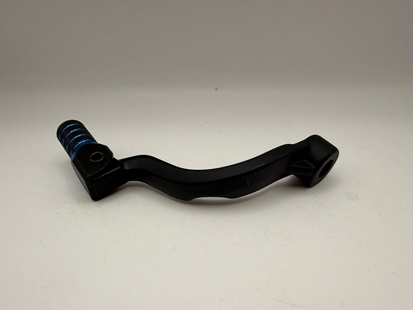 Gear Lever Alloy Black with Blue Tip KTM 85 SX 18-20, 125 SX 17-20, 150 SX 17-20, 125 XC-W 17-19, Husqvarna TC85 18-20, TC125 17-20, TE150 17-19, TX125 17-19