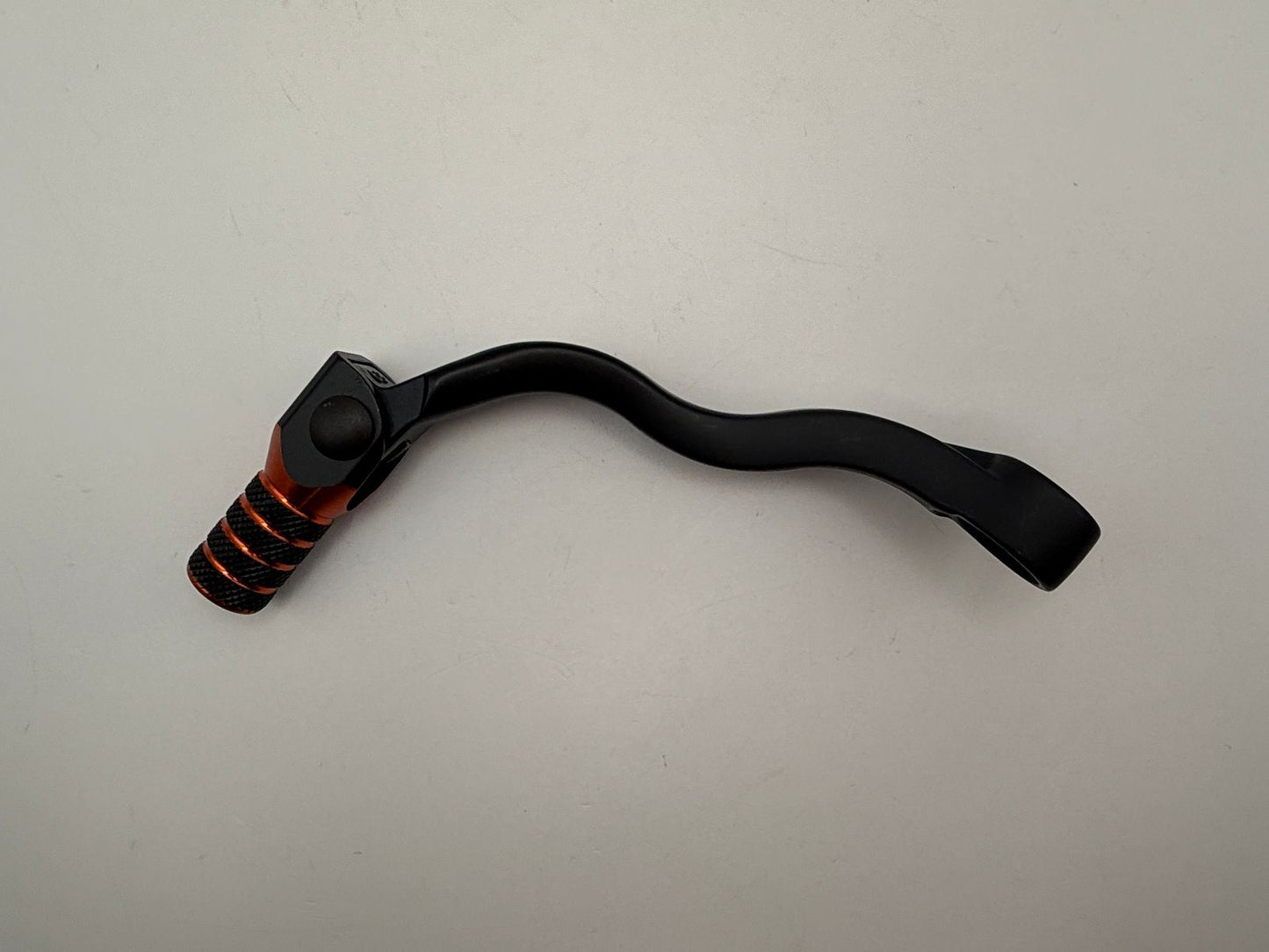 Gear Lever Alloy Black with Orange Tip KTM 250 SX 05-16, 250 SX-F 05-10, 250 EXC 94-16, 250 EXC-F 06-10, 300 EXC 94-16, Husqvarna TC250 14-16, TE250 14-16, TE300 14-16