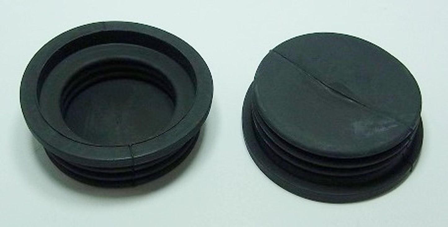 Tourmax Master Cylinder Rubber Diaphragm Front Honda GL1000 78-78, Rear CBF500 04-06, CB600F 02-06, GL1000 88-90, VTR1000SP 01-06, GL1500 Goldwing 91-00 OE Refs: 45520-371-003, 45520-371-013