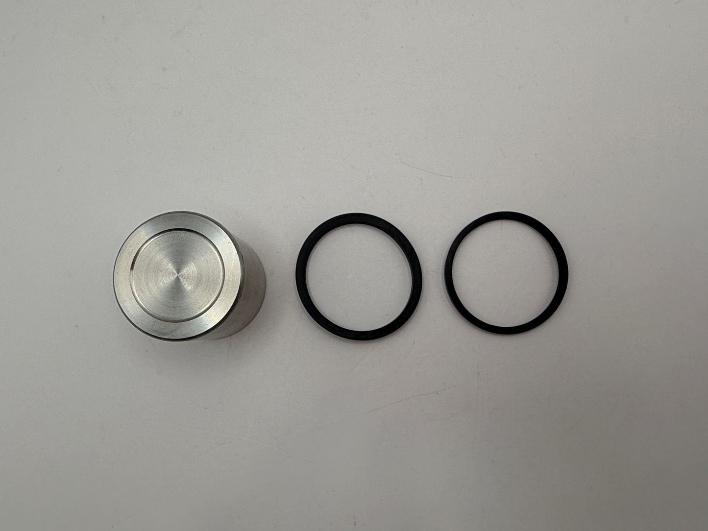 Stainless Steel 316L Brake Caliper Piston & Seal Kit 33.25mm x 32mm (Yamaha)