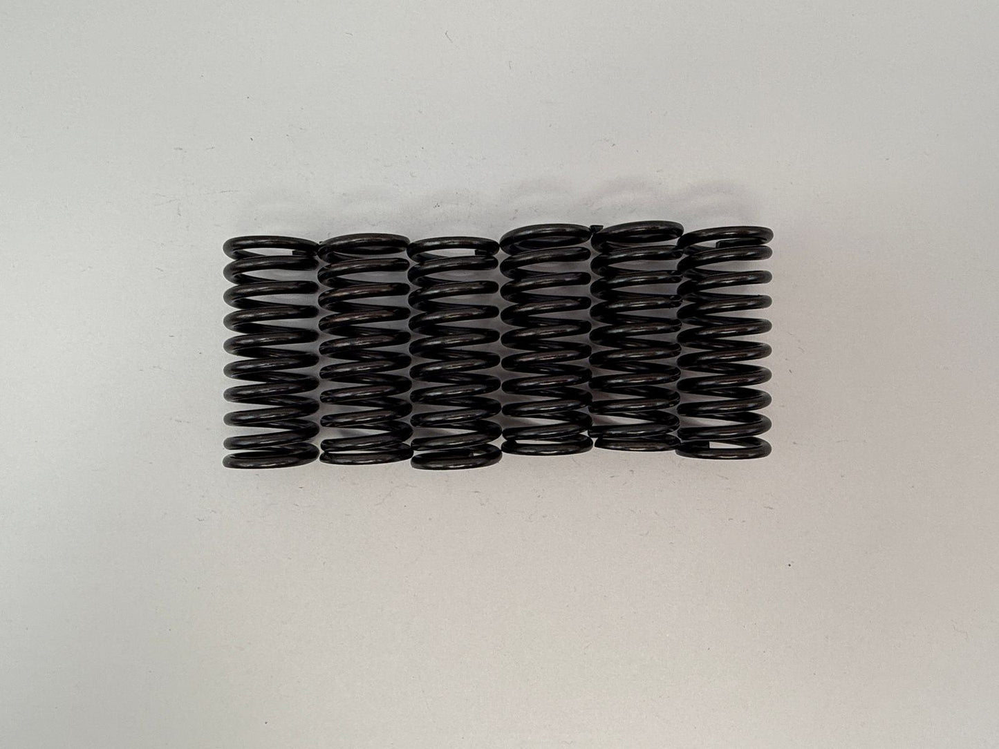 TourMax Clutch Springs Heavy Duty OD 16.60mm Length 43.50mm (2.30) OE Refs: 90501-22001, 90501-231E9