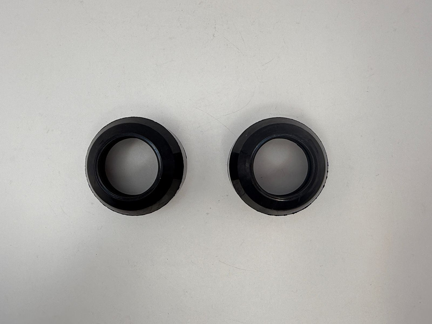 Fork Dust Seal 31mm Push Over Length 30mm & ID 48mm O.E Ref. 51425-437-003