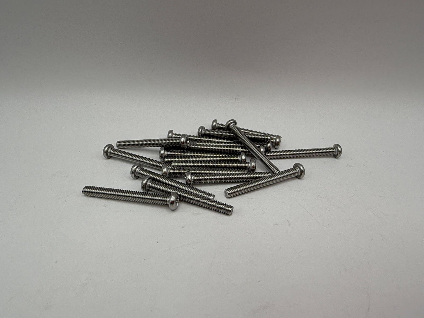 Screws Philips Pan Head Stainless Steel M4 x 35mm x 0.70mm Pitch