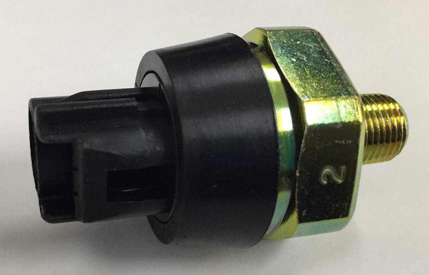 TourMax Oil Pressure Switch Honda CTX700 14-16, NC700J 15-16, NC700X 12-16 OE Ref: 37241-RNA-A01