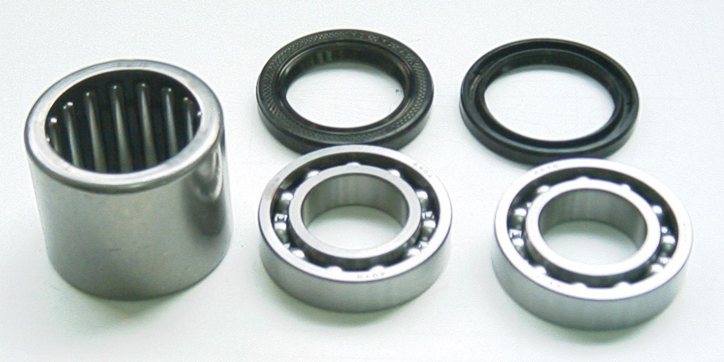 TourMax Swing Arm Bearings & Seals Honda VFR750F 90-97, CBR900RR Fireblade 92-99, CBR1100XX Blackbird 97-06