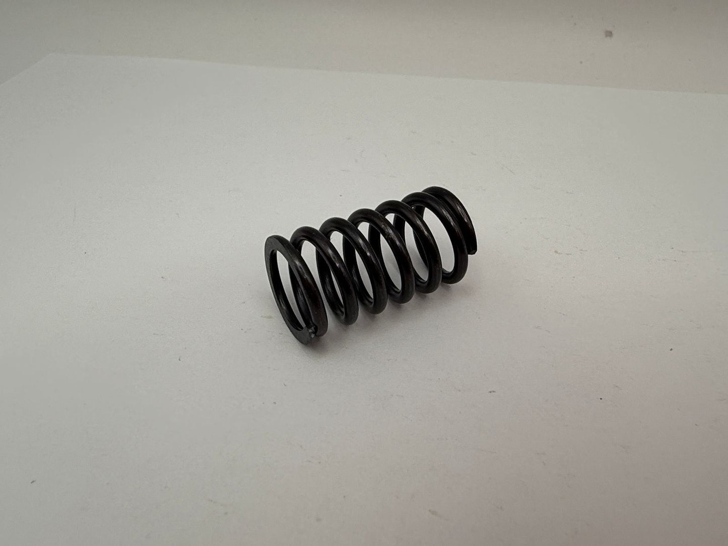 TourMax Clutch Springs Heavy Duty OD 15.60mm Length 26.00mm (1.85) OE Ref: 92081-1143