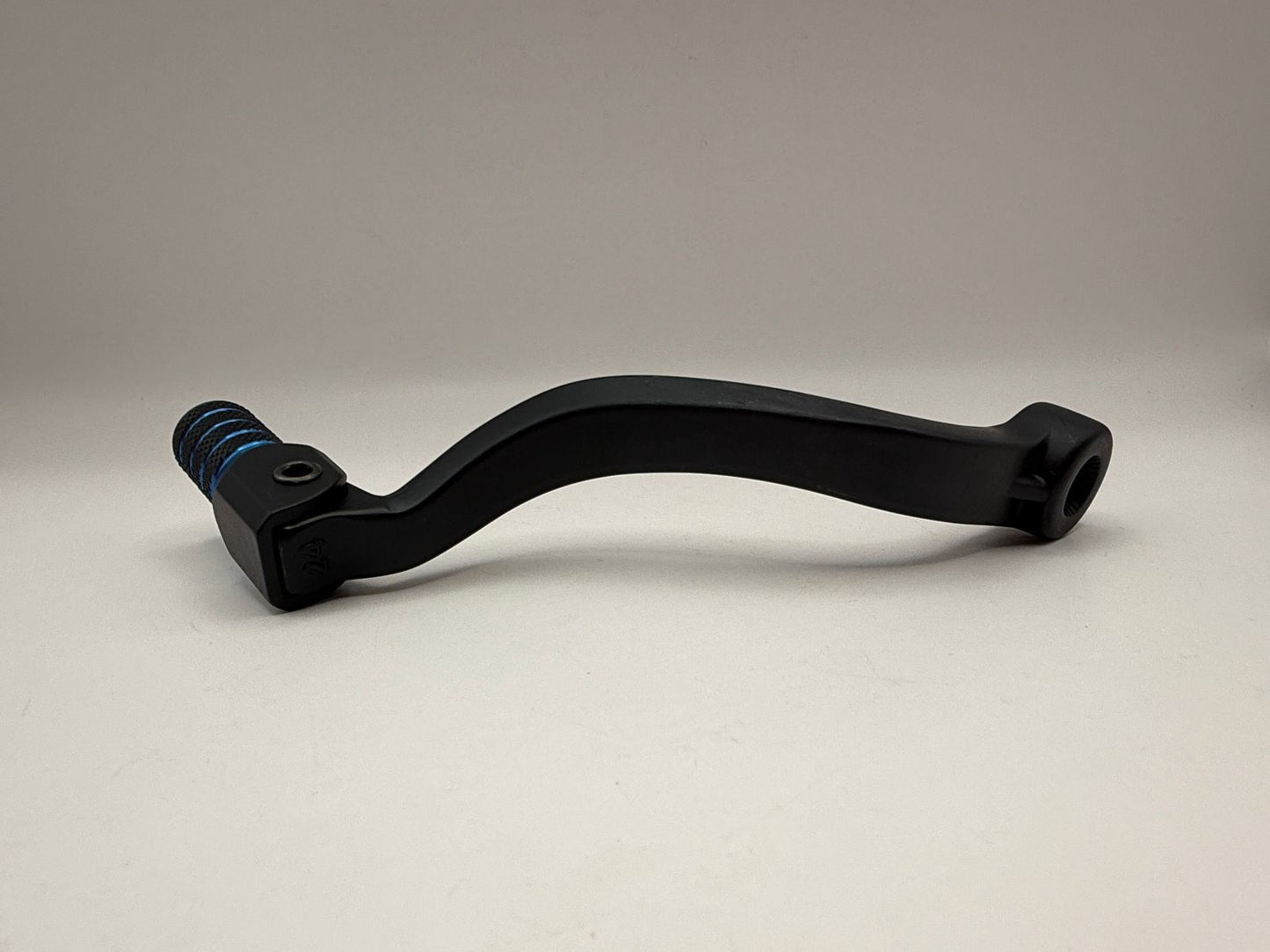 Gear Lever Alloy Black with Blue Tip KTM 125-200 EXC Models 01-16, 250 EXC 01-03, 125 SX 98-15, 200 SX 03-04, 250 SX-F 13-15, 350 SX-F 11-15, 450 SX-F 07-12, Husqvarna TC125 14-16, FC250-350 14-15, Husaberg TE125 12-14