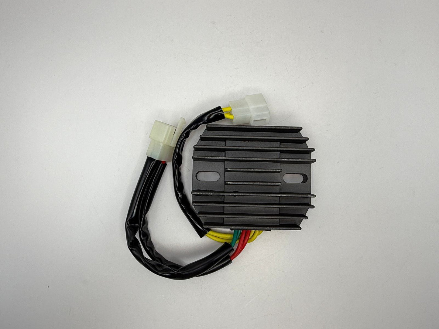 Regulator Rectifier Suzuki DL 1000 2007-2012 32800-06G01    70mm Bolt Holes 7 Wires