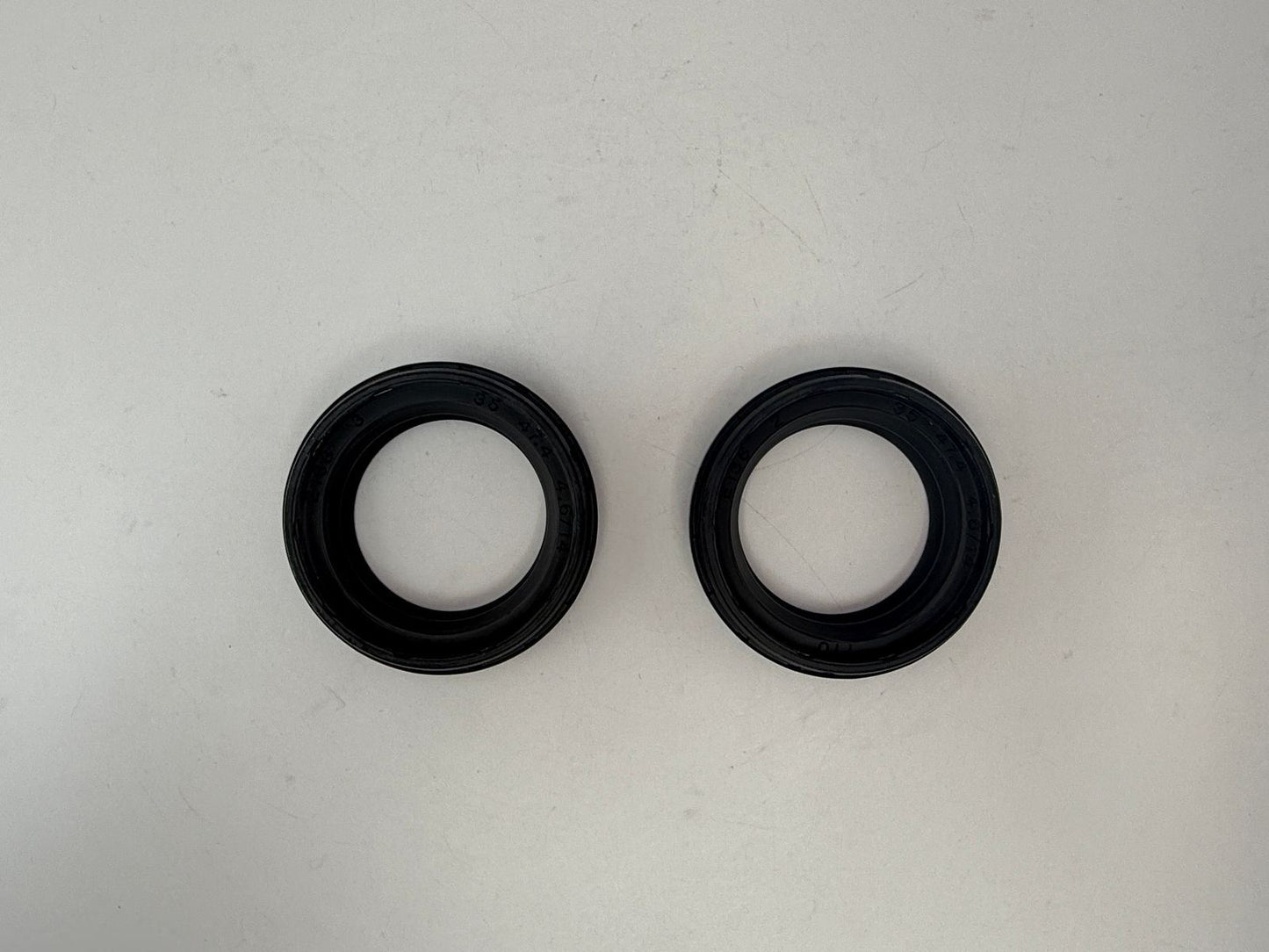 Fork Dust Seal 35mm x 47mm x 4.6mm/14mm Push In Type